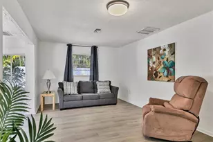 7232 Willow St, Sarasota, FL 34243 - Photo 9
