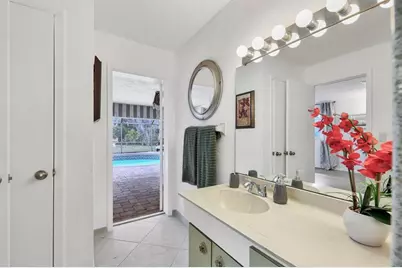 7232 Willow Street, Sarasota, FL 34243 - Photo 25