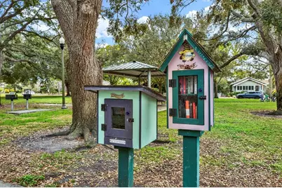 911 29th Street N, Saint Petersburg, FL 33713 - Photo 39