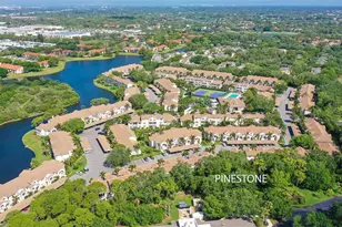 4205 Castlebridge Ln, Sarasota, FL 34238 - Photo 3