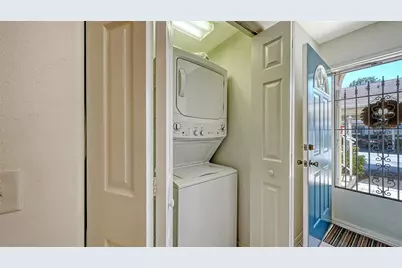 4205 Castlebridge Lane #1112, Sarasota, FL 34238 - Photo 29