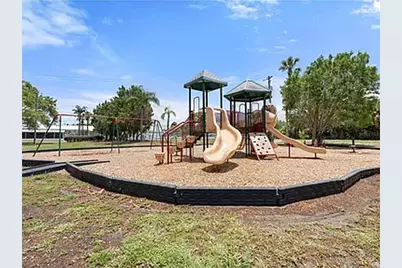 6111 Dartmouth Drive, Bradenton, FL 34207 - Photo 23