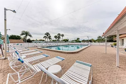 4006 36th Avenue Drive W, Bradenton, FL 34205 - Photo 37