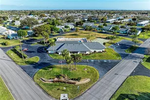 4006 36th Ave Dr W, Bradenton, FL 34205 - Photo 33