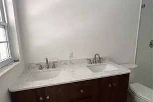 2724 Monterey St, Sarasota, FL 34231 - Photo 5