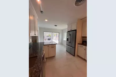 2724 Monterey Street, Sarasota, FL 34231 - Photo 37