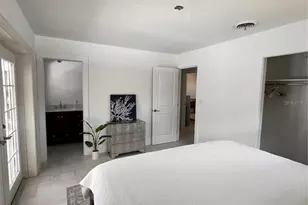 2724 Monterey St, Sarasota, FL 34231 - Photo 11