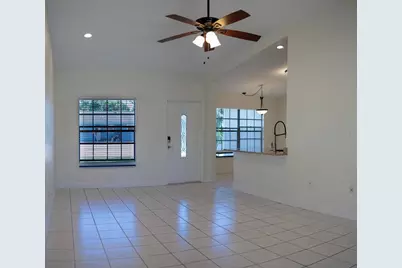 1551 N Conrad Avenue, Sarasota, FL 34237 - Photo 5