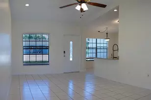 1551 N Conrad Ave, Sarasota, FL 34237 - Photo 5