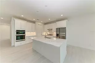 10016 Rembrandt Wy, Bradenton, FL 34212 - Photo 11