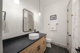 508 Gulf St, Venice, FL 34285 - Photo 31