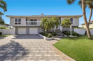 3908 Bayside Dr, Bradenton, FL 34210 - Photo 3