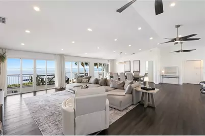 3908 Bayside Drive, Bradenton, FL 34210 - Photo 11