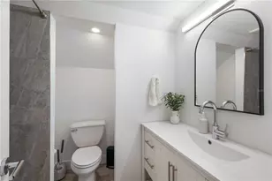 3908 Bayside Dr, Bradenton, FL 34210 - Photo 33