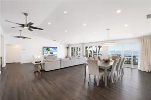 3908 Bayside Dr, Bradenton, FL 34210 - Photo 7