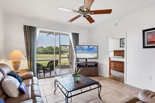 9610 Club S Cir, Sarasota, FL 34238 - Photo 5