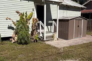 1551 7th St, Sarasota, FL 34236 - Photo 9