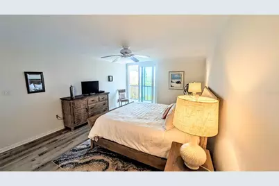 3240 Gulf Of Mexico Drive #B504, Longboat Key, FL 34228 - Photo 13