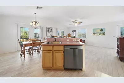 2112 Avenue B, Bradenton Beach, FL 34217 - Photo 19