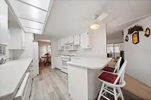 334 Tropic Dr, Osprey, FL 34229 - Photo 5