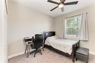 12502 Goldenrod Ave, Bradenton, FL 34212 - Photo 29