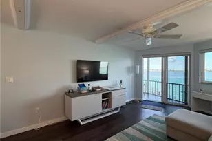 775 John Ringling Blvd, Sarasota, FL 34236 - Photo 3