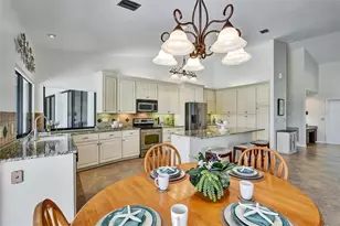 7307 Weeping Willow Dr, Sarasota, FL 34241 - Photo 15