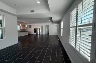 4524 Riverwood Ave, Sarasota, FL 34231 - Photo 9
