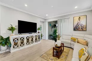 12458 Somatic Ct, Venice, FL 34293 - Photo 15