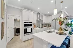 12458 Somatic Ct, Venice, FL 34293 - Photo 19