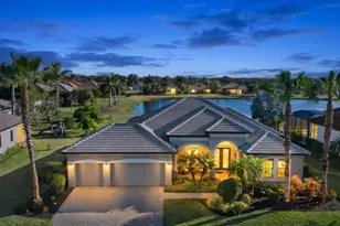 988 145th St Cir NE, Bradenton, FL 34212 - Photo 1