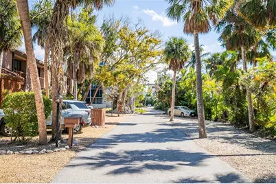 208 Pass Key Road #208, Sarasota, FL 34242 - Photo 3