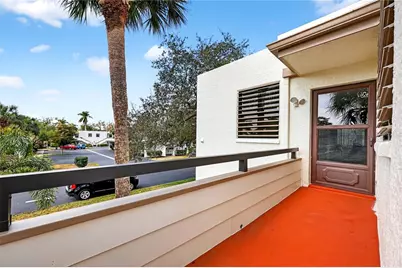 521 Lakeside Drive #521, Bradenton, FL 34210 - Photo 3