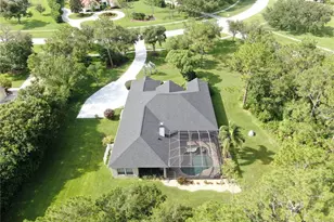 21803 Deer Pointe Crossing, Bradenton, FL 34202 - Photo 11