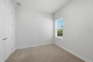 2535 Fireflag Ln, Sarasota, FL 34232 - Photo 17