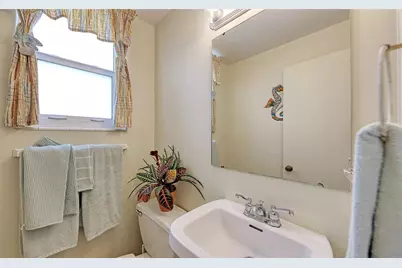 844 Magellan Drive, Sarasota, FL 34243 - Photo 29