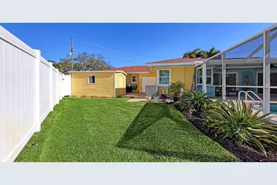 844 Magellan Drive, Sarasota, FL 34243 - Photo 31