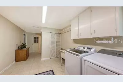 844 Magellan Drive, Sarasota, FL 34243 - Photo 29