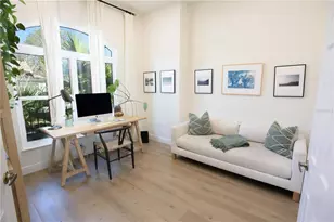 4586 Del Sol Blvd S, Sarasota, FL 34243 - Photo 13