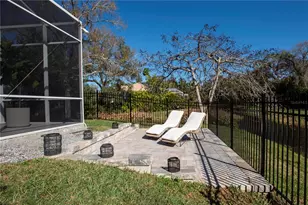 4586 Del Sol Blvd S, Sarasota, FL 34243 - Photo 33