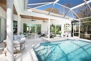 4586 Del Sol Blvd S, Sarasota, FL 34243 - Photo 15