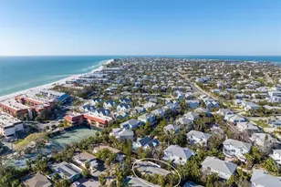 5807 De Palmas Ave, Holmes Beach, FL 34217 - Photo 31