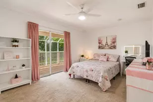 7122 68th Dr E, Bradenton, FL 34203 - Photo 9
