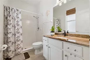 7122 68th Dr E, Bradenton, FL 34203 - Photo 11