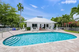 1280 Dolphin Bay Way, Sarasota, FL 34242 - Photo 37