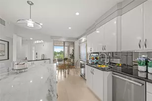 1280 Dolphin Bay Way, Sarasota, FL 34242 - Photo 13