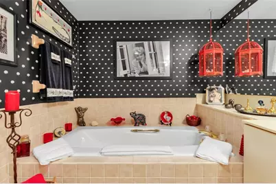 2110 Harbourside Drive #523, Longboat Key, FL 34228 - Photo 35