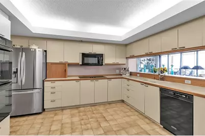 2110 Harbourside Drive #523, Longboat Key, FL 34228 - Photo 9