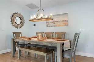 607 North Point Dr, Holmes Beach, FL 34217 - Photo 17