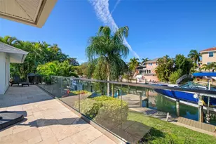 607 North Point Dr, Holmes Beach, FL 34217 - Photo 49